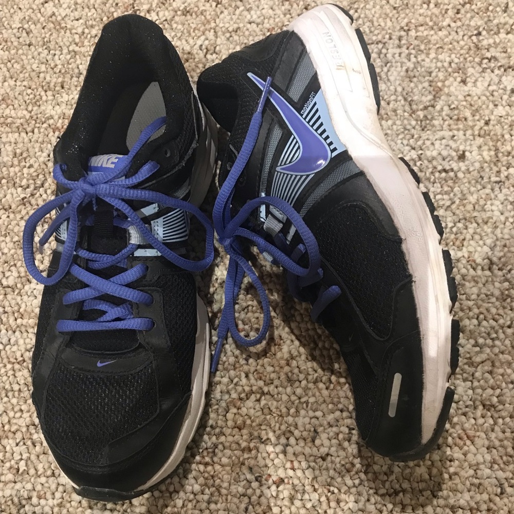 Gently used Nike sneakers